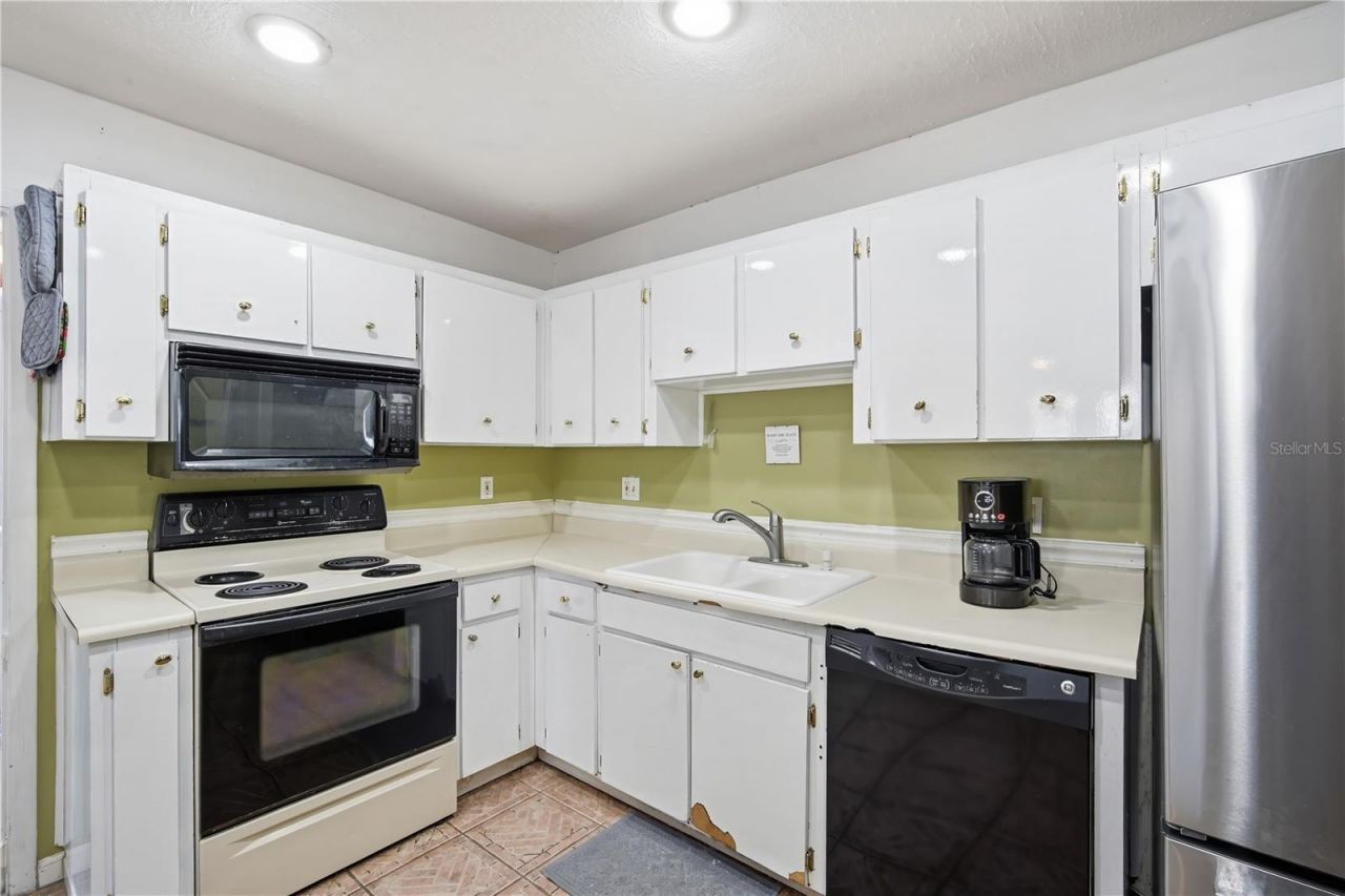 3606 31st Avenue W, Bradenton, FL 34205 Photo