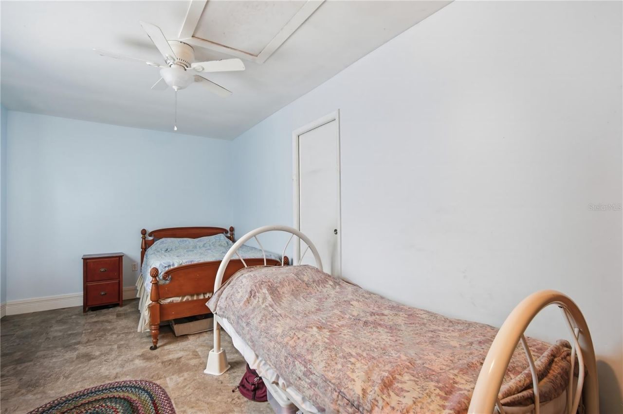 3606 31st Avenue W, Bradenton, FL 34205 Photo
