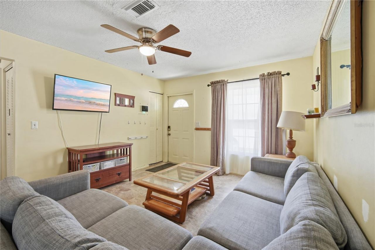 3606 31st Avenue W, Bradenton, FL 34205 Photo