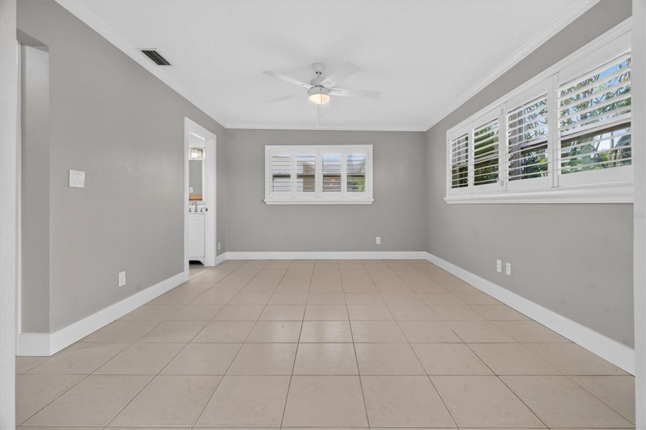 541 Lillian Drive , Madeira Beach, FL 33708 Photo