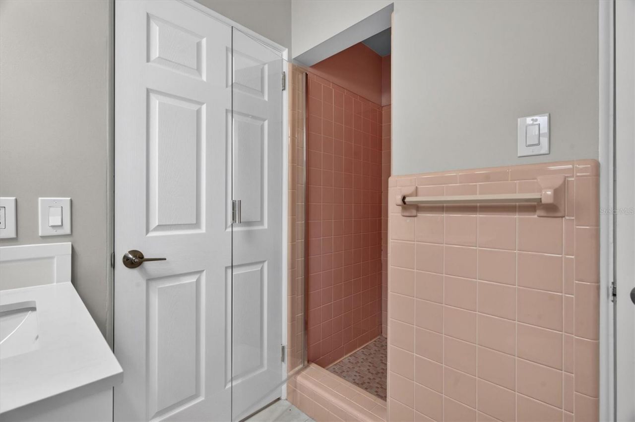 541 Lillian Drive , Madeira Beach, FL 33708 Photo