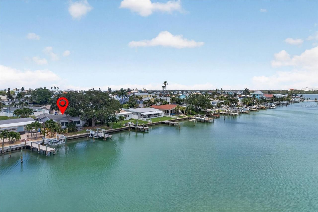 541 Lillian Drive , Madeira Beach, FL 33708 Photo