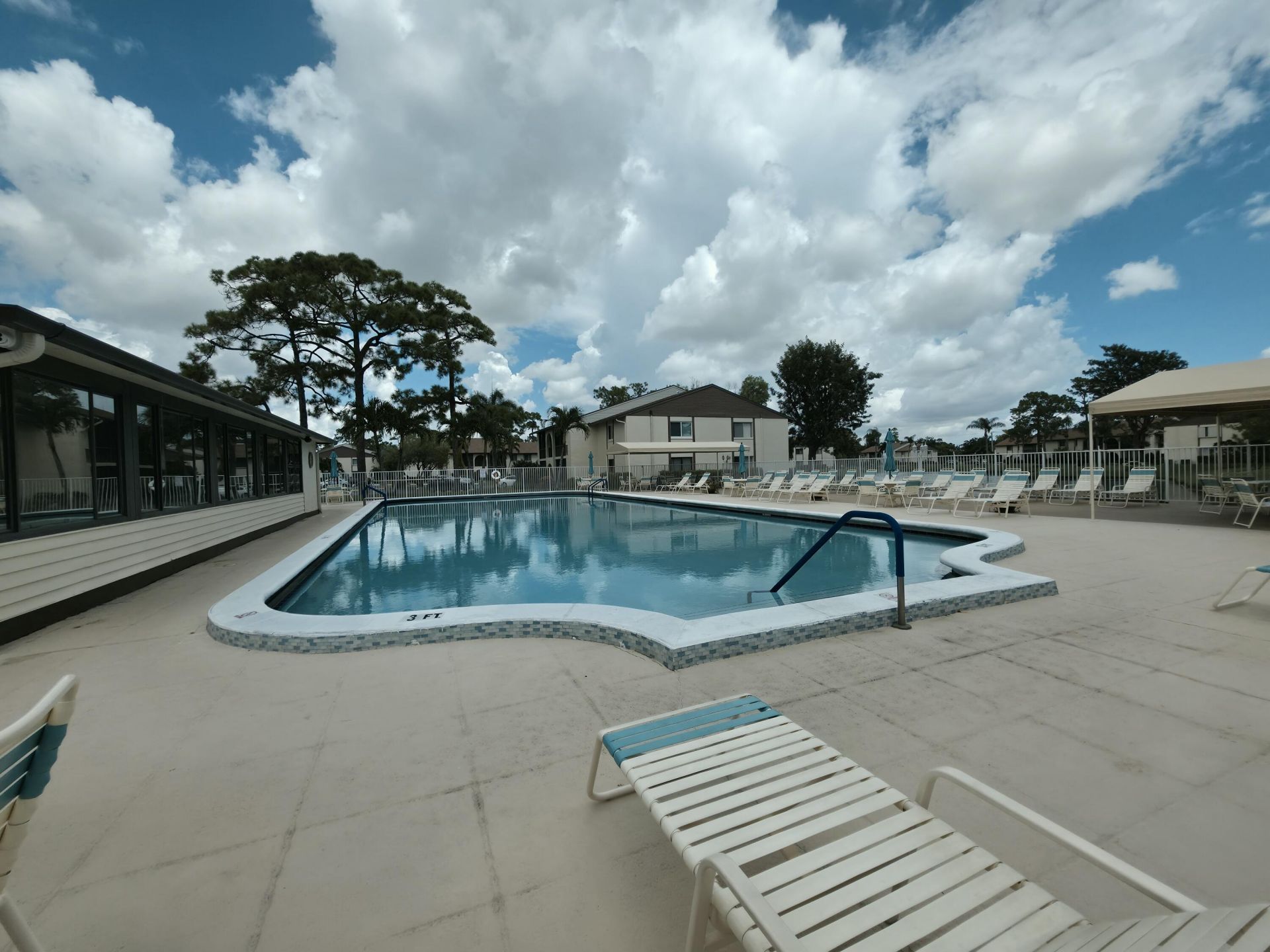 334 Knotty Pine Circle, Unit D-2, Greenacres, FL 33463 Photo