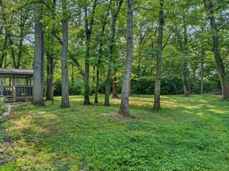53 maple Street, Martinsville, OH 45146 Photo 3