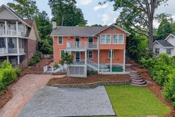 2225 Terrace Way photo 4