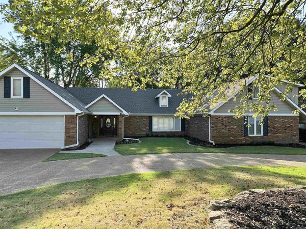 1408 Hillcrest , Jonesboro, AR 72401