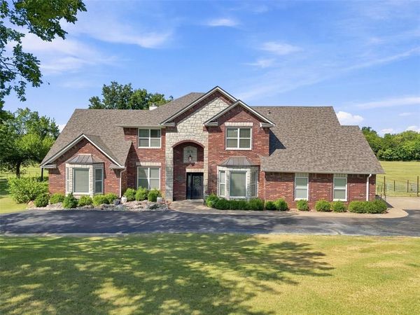 1000 N Cimarron Hill, Stillwater, OK 74075