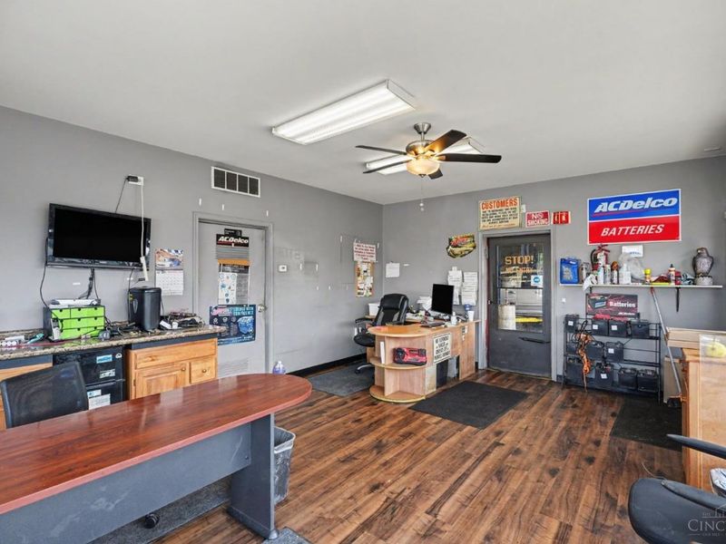 3528 Harrison Avenue, Cheviot, OH 45211 Photo 6