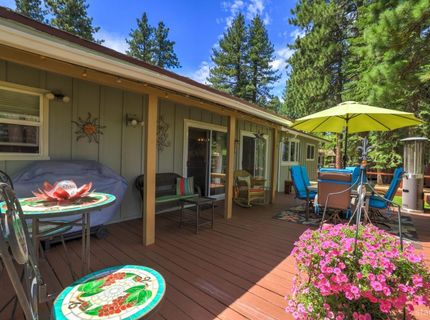 593 Tahoe Island Drive, South Lake Tahoe, CA 96150 Photo