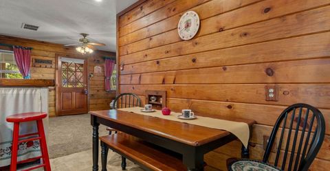 1202 Bonanza Avenue, South Lake Tahoe, CA 96150 Photo