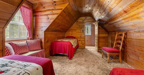1202 Bonanza Avenue, South Lake Tahoe, CA 96150 Photo