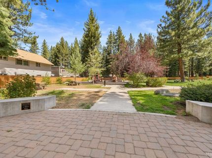 1202 Bonanza Avenue, South Lake Tahoe, CA 96150 Photo