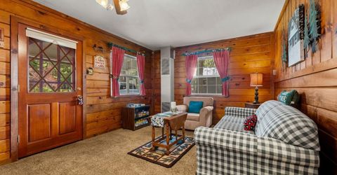 1202 Bonanza Avenue, South Lake Tahoe, CA 96150 Photo