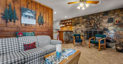 1202 Bonanza Avenue, South Lake Tahoe, CA 96150 Photo