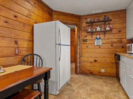 1202 Bonanza Avenue, South Lake Tahoe, CA 96150 Photo