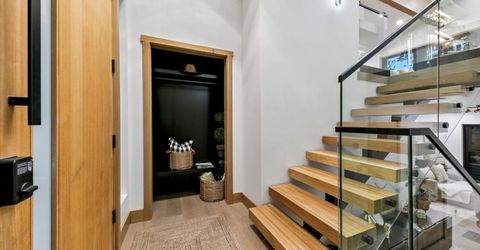 3370 Janet Drive, South Lake Tahoe, CA 96150 Photo