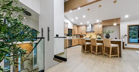3370 Janet Drive, South Lake Tahoe, CA 96150 Photo