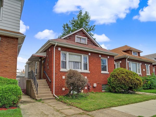 4226 W Haddon Avenue , Chicago, IL 60651