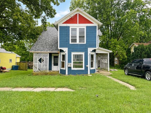 320 Pontiac Street , Tonica, IL 61370