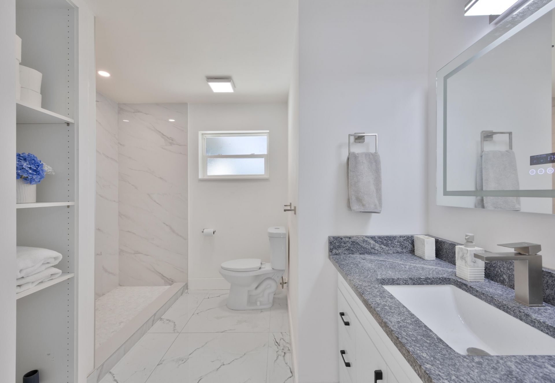 215 Evergreen Drive, West Palm Beach, FL 33403 Photo