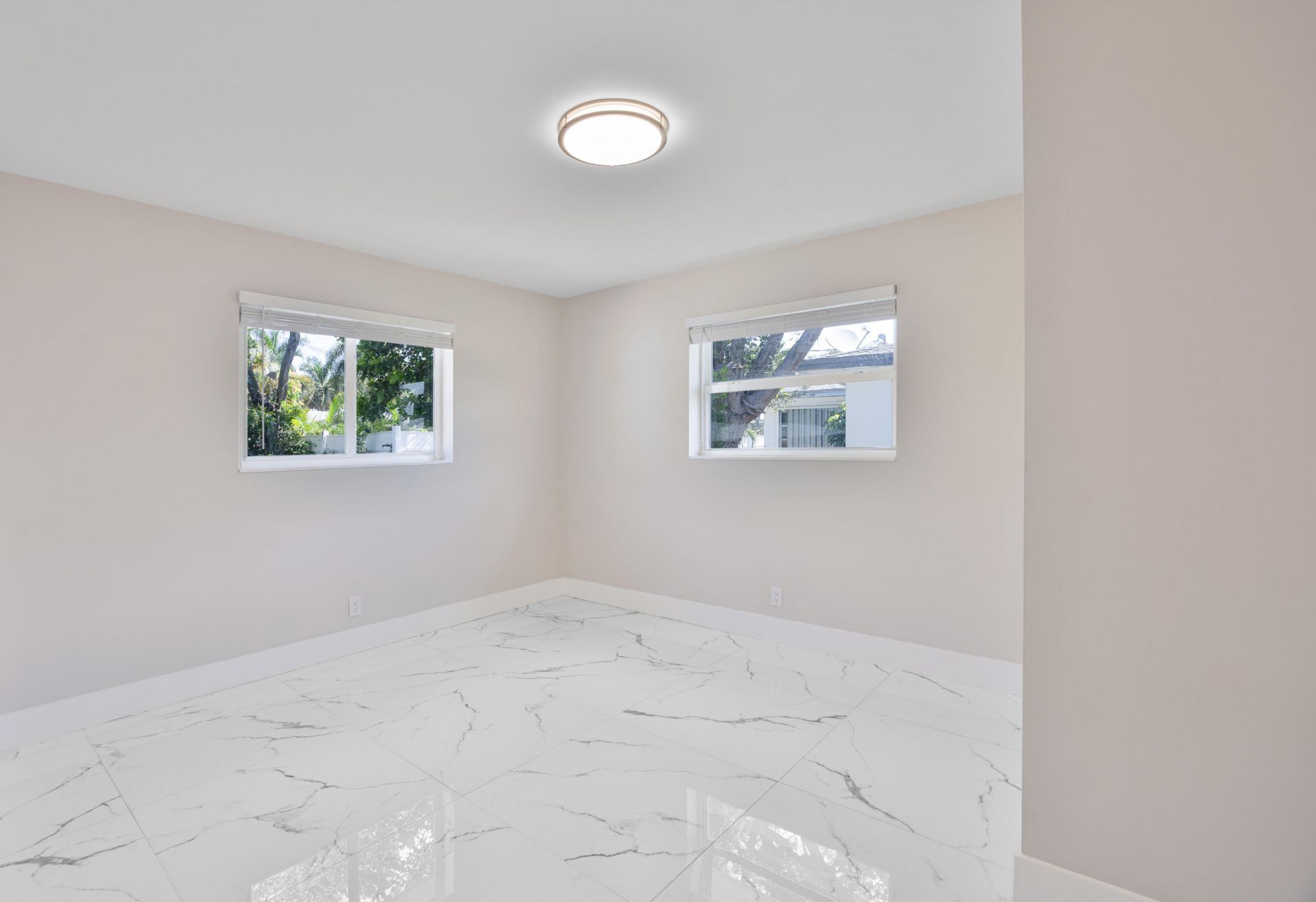215 Evergreen Drive, West Palm Beach, FL 33403 Photo