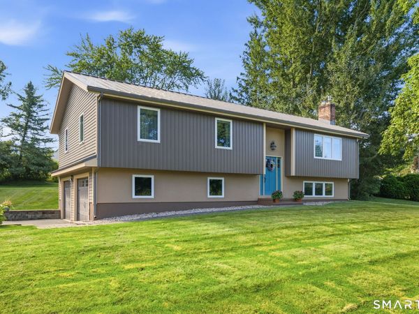 31 Circlewood, Berlin, CT 06037