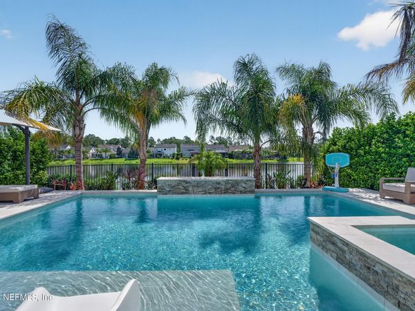 381 PARKBLUFF Circle, Ponte Vedra, FL 32081