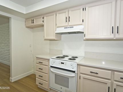 172 Lake Glen Drive, Carson City, NV 89703 Photo