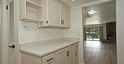 172 Lake Glen Drive, Carson City, NV 89703 Photo
