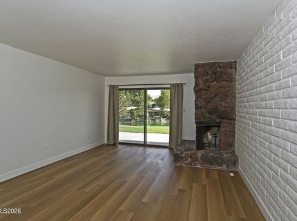 172 Lake Glen Drive, Carson City, NV 89703 Photo