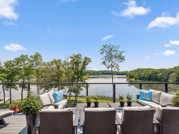 4855 Linden Cove Lane, Savage, MN 55378