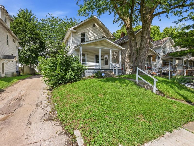 339 Wrexham Avenue, Columbus, OH 43223 Photo 2