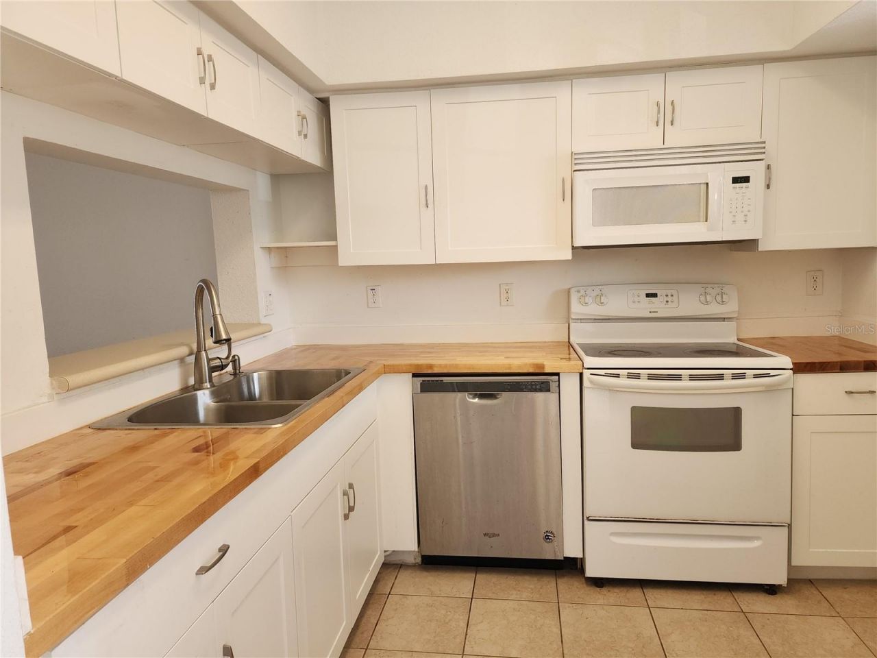 8416 Bernwood Cove Loop, Unit 1612, Fort Myers, FL 33966 Photo