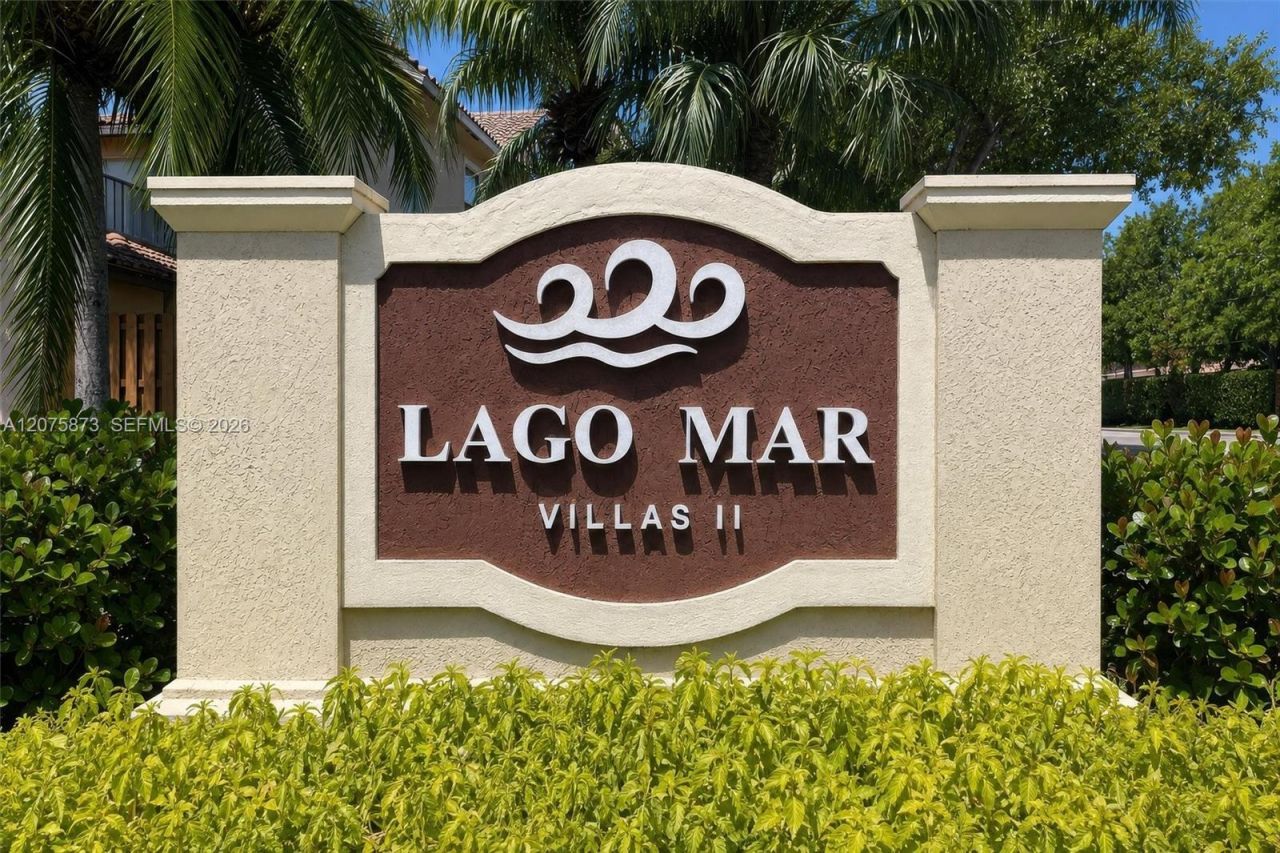 16405 SW 73rd Ln, Miami, FL 33193 Photo