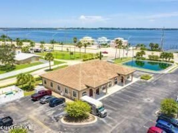 5120 N Us Highway 1 , Melbourne, FL 32940