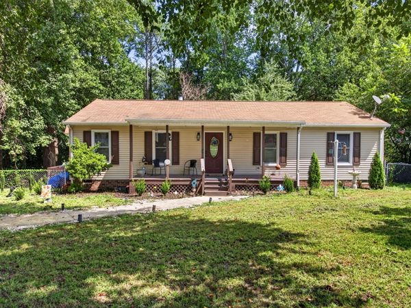 6673 Magnolia Drive , Gloucester, VA 23061