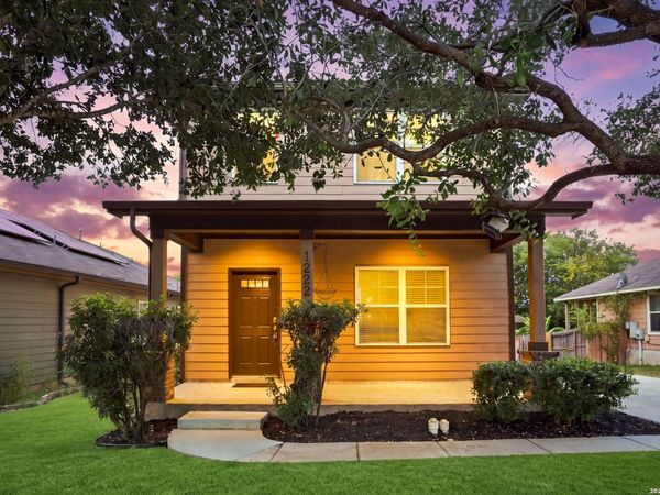 1222 PLAZA LAKE DR, San Antonio, TX 78245
