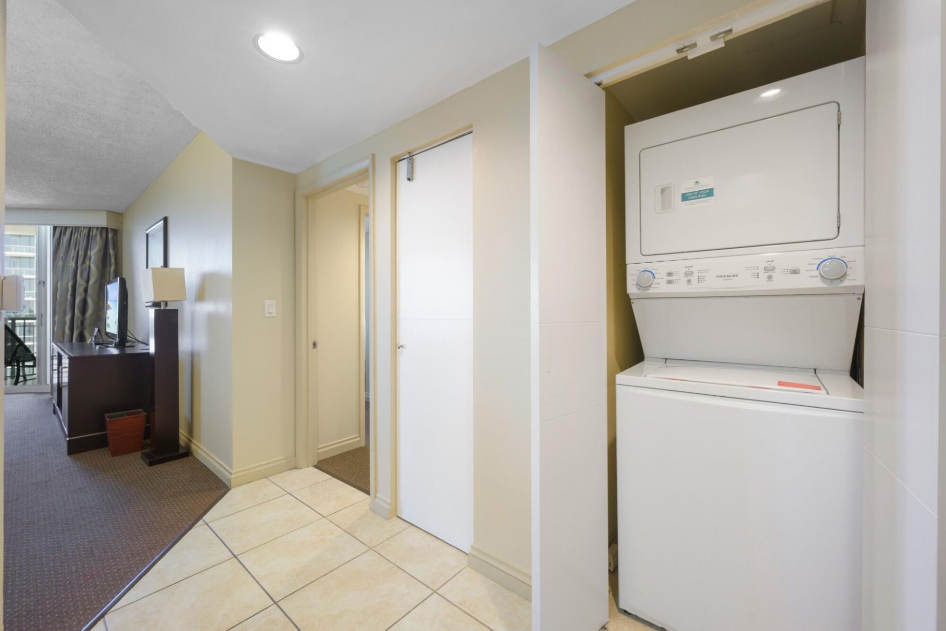 17375 Collins Avenue, Unit 2406, Sunny Isles Beach, FL 33160 Photo