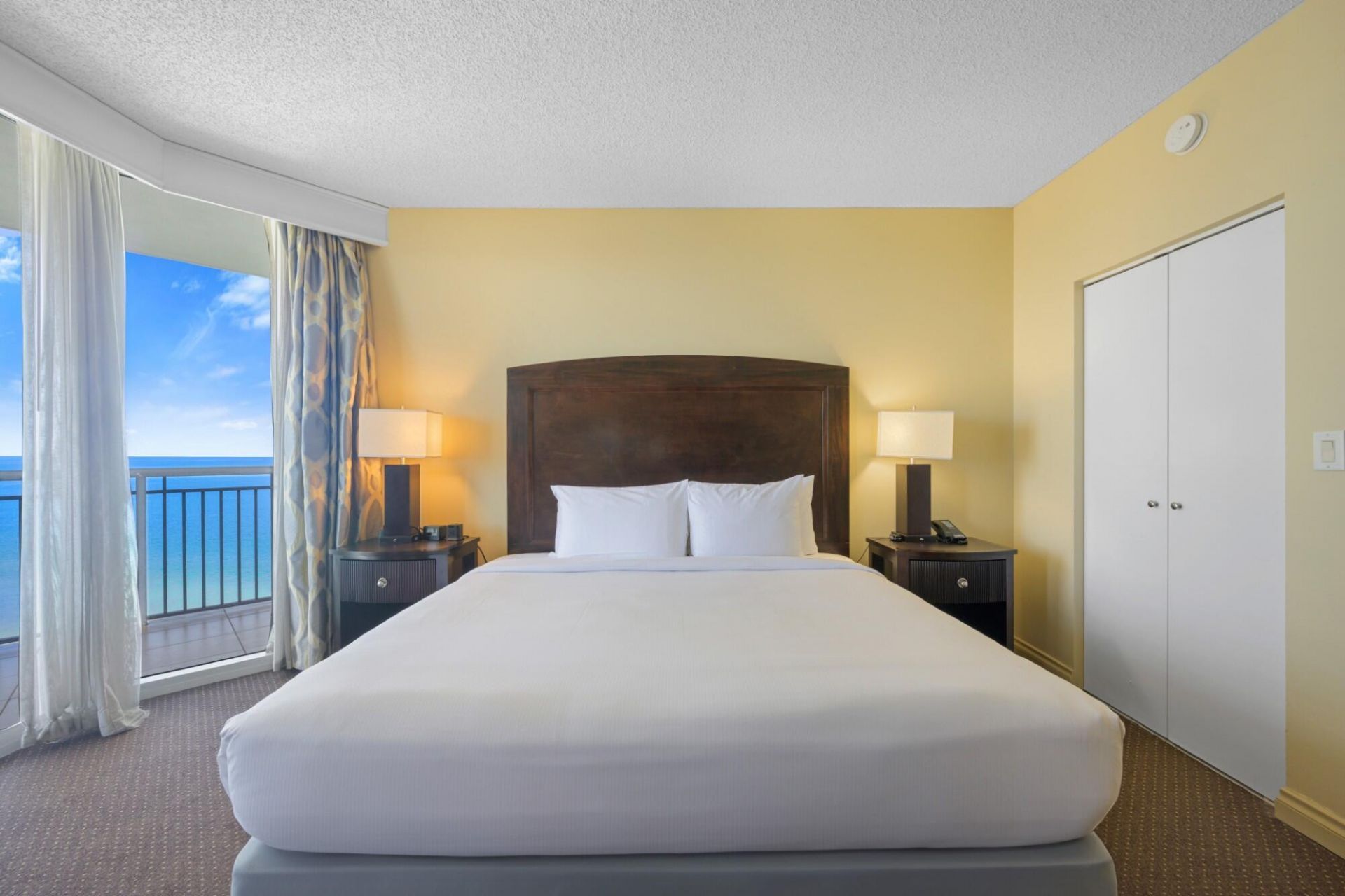 17375 Collins Avenue, Unit 2406, Sunny Isles Beach, FL 33160 Photo