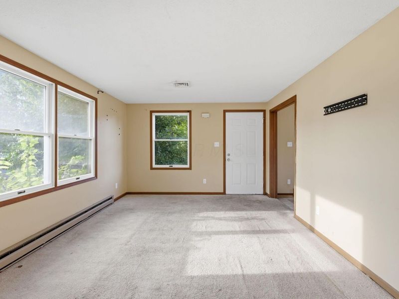 650 Stambaugh Avenue, Columbus, OH 43207 Photo 8
