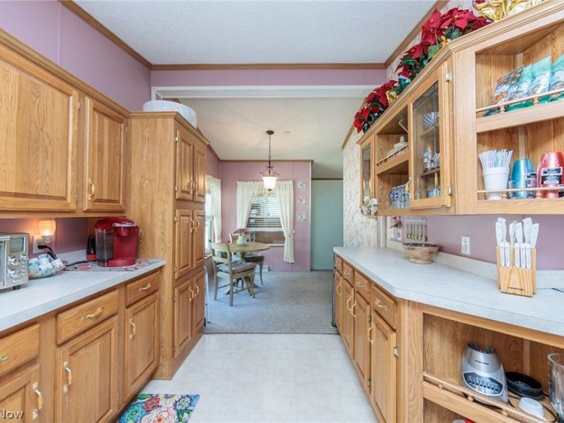 78 Periwinkle Drive, Olmsted Township, OH 44138 Photo 12