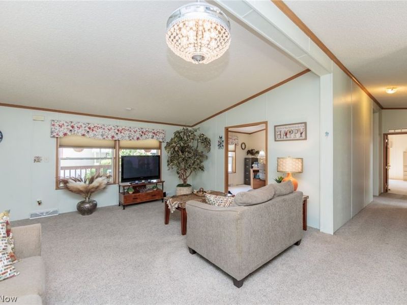 78 Periwinkle Drive, Olmsted Township, OH 44138 Photo 14