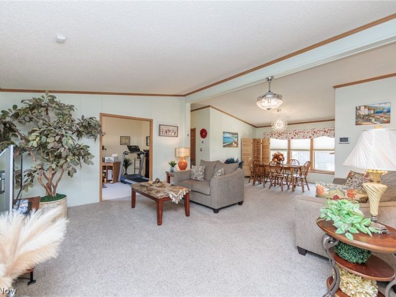 78 Periwinkle Drive, Olmsted Township, OH 44138 Photo 15