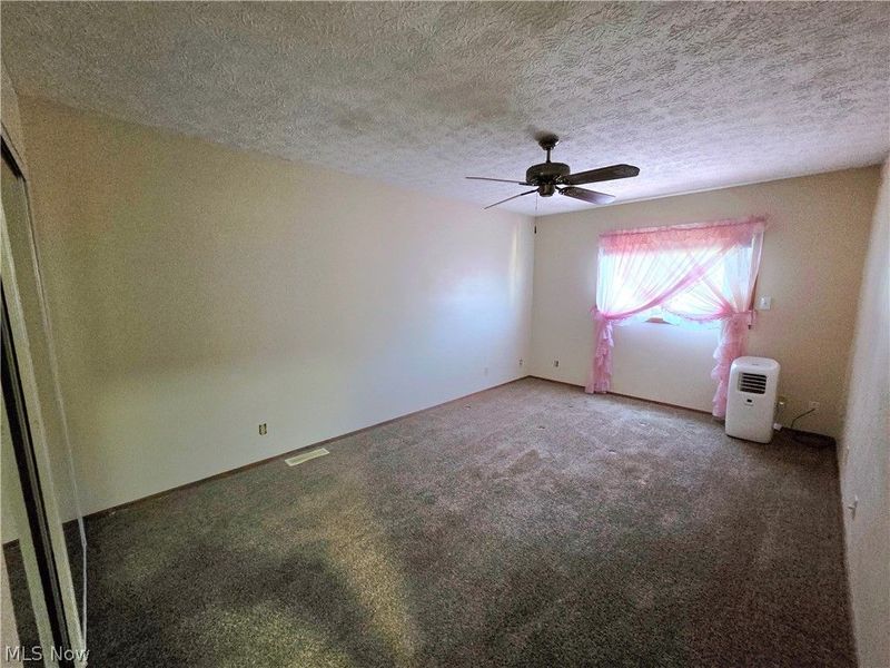 473 Augdon Drive, Elyria, OH 44035 Photo 25
