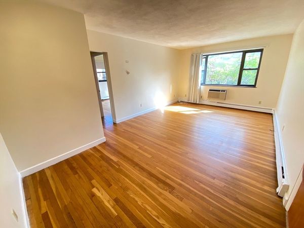 264 Grove Street, Unit 7, Newton, MA 02466