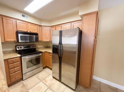 885 Halidon Way #1421, Unit 1421, Folsom, CA 95630 Photo