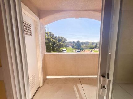 885 Halidon Way #1421, Unit 1421, Folsom, CA 95630 Photo