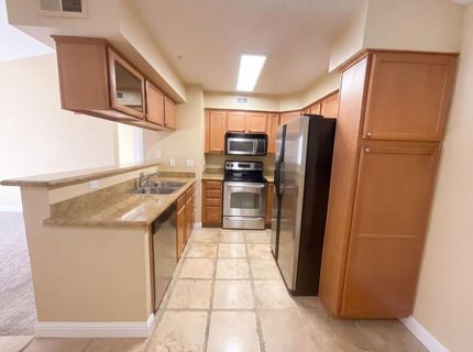 885 Halidon Way #1421, Unit 1421, Folsom, CA 95630 Photo