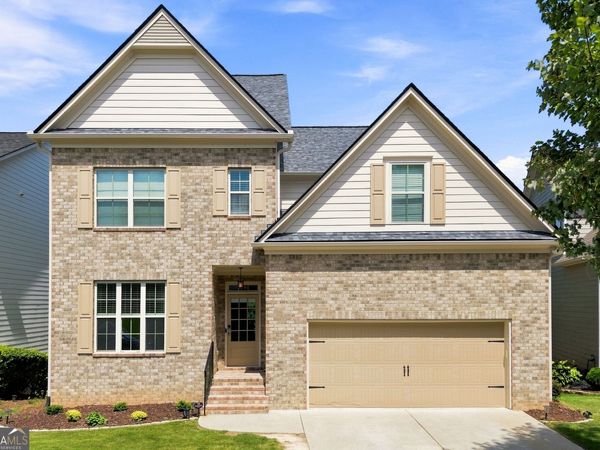 232 South Village Square, Canton, GA 30115