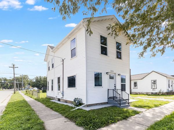 201 W John Street , Plano, IL 60545